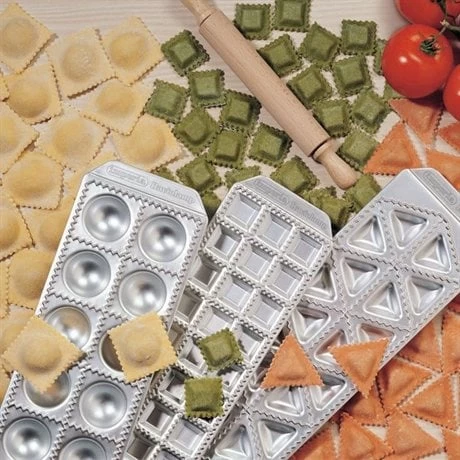 Imperia Coffret Raviolamp Tris 3 Plaques à Raviolis Et Tortellis + Rouleau – Image 2