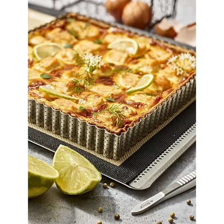 De Buyer Cercle à Tarte Perforé Carré Cannelé 23 Cm – Image 2