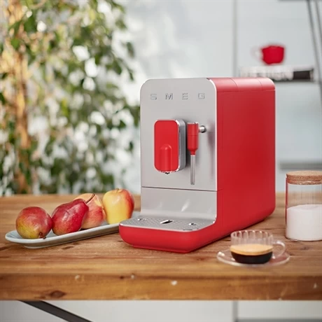 Smeg Machine à Café Avec Broyeur Et Buse Vapeur 1350 W BCC02RDMEU Rouge – Image 3