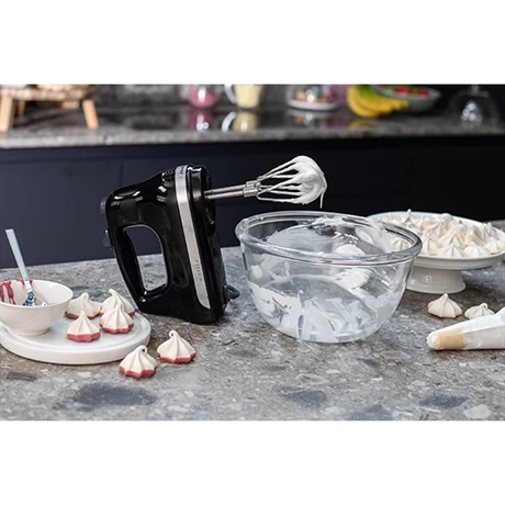 KitchenAid Batteur à Main électrique 6 Vitesses 60 W Noir Onyx 5KHM6118EOB – Image 3