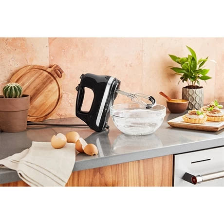 KitchenAid Batteur à Main électrique 6 Vitesses 60 W Noir Onyx 5KHM6118EOB – Image 5
